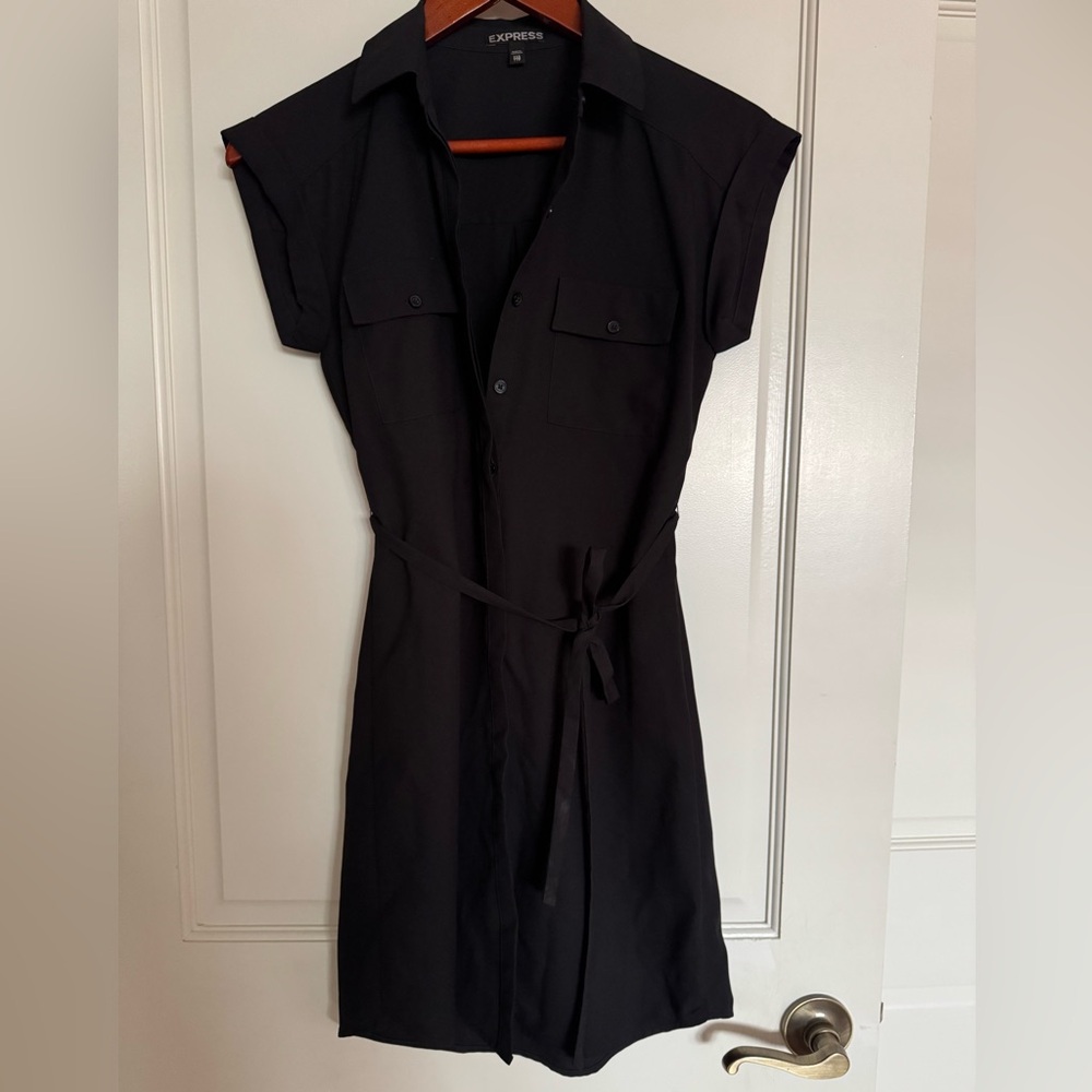 Express Black Short Sleeve Pocket Shirt Dress (with pocket/tie belt) - XXS